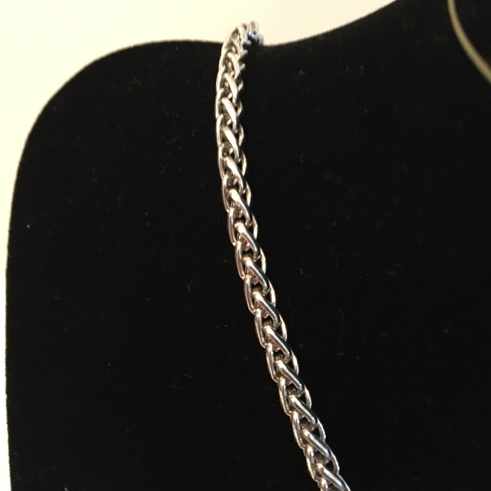 Lock & key necklace set - Picture 4 of 5